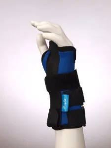 Бандаж запястья детский правосторонний (M) FK 3802